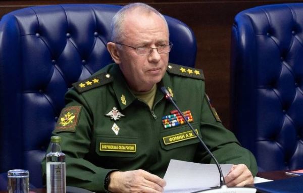 Замминистра обороны РФ Фомин обсудил с послом Ирана военное сотрудничество