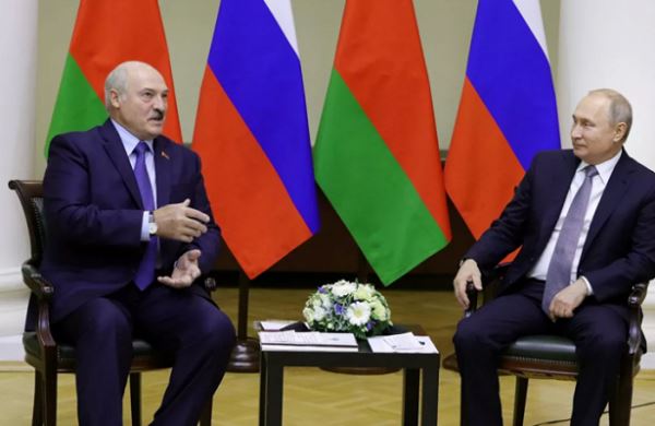 <br />
Путин и Лукашенко начали переговоры в Сочи<br />
